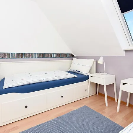 Im Haus Lieblingskoje ノイハルリンガージール